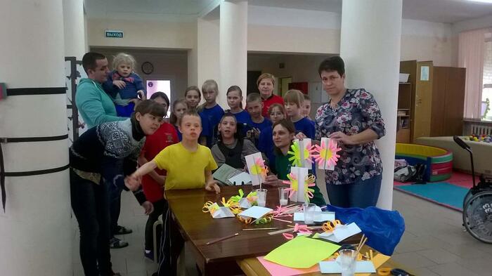 Волонтеры в Павловском детском доме